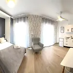 Sunsands Estudio 1ºa Playa76 Carihuela * Torremolinos