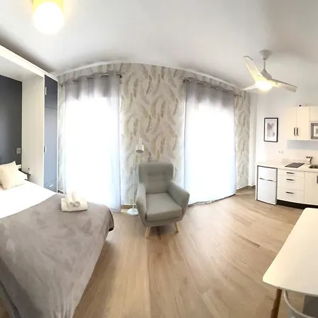 Sunsands Estudio 1ºa Playa76 Carihuela * Torremolinos